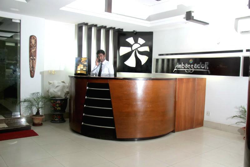Hotel Ambassador Residency Chittagong Exterior foto